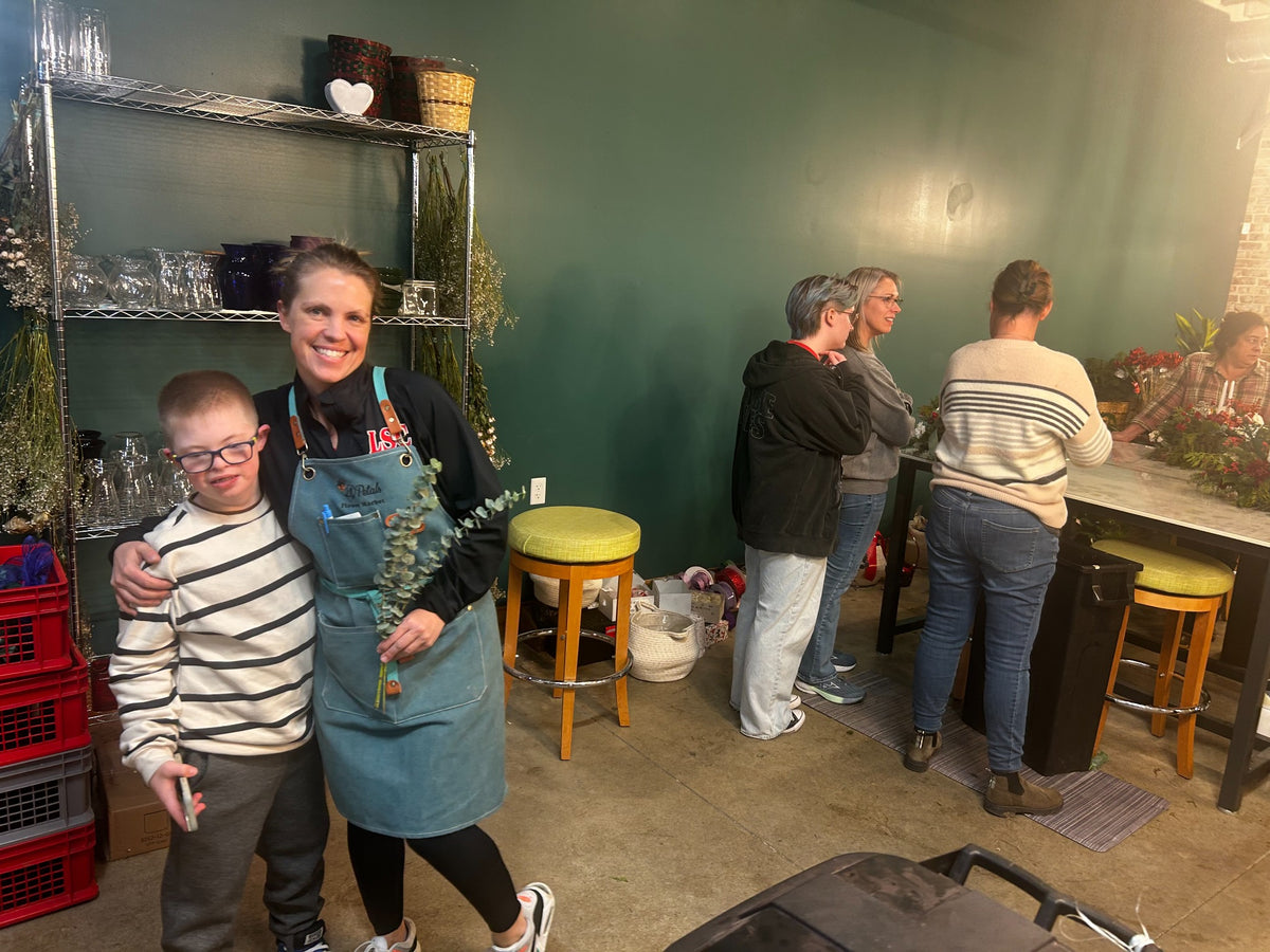 21 Petals community flower class